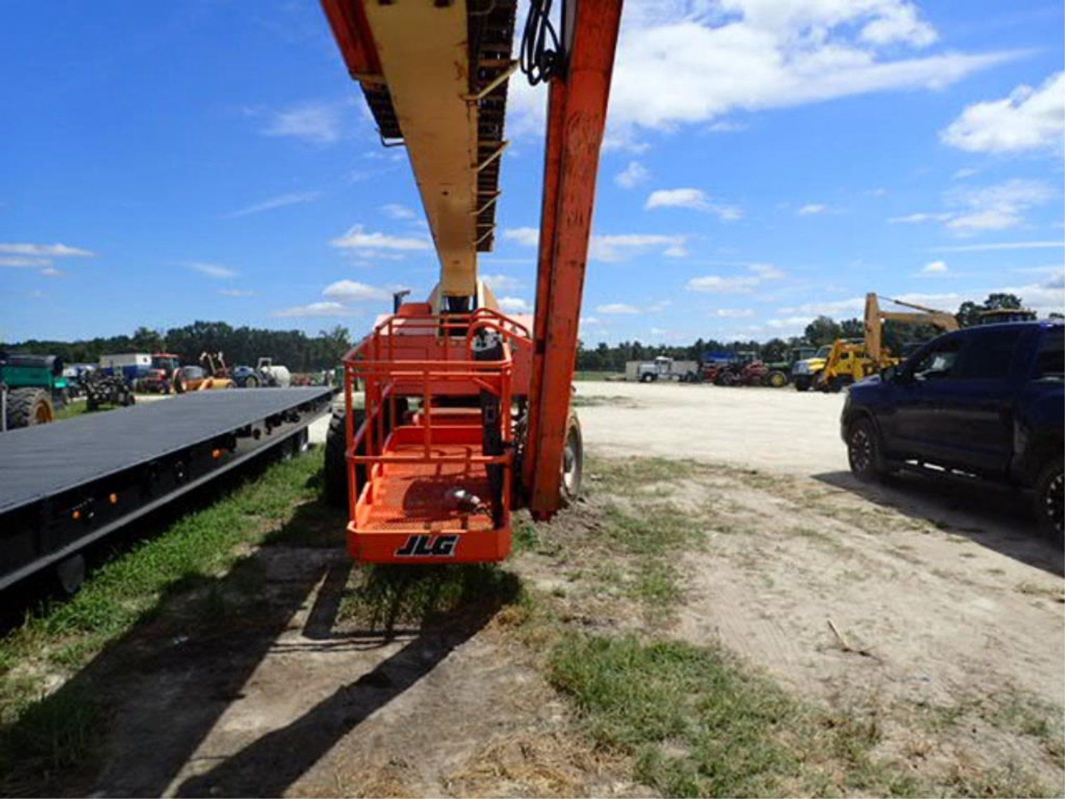 Sold - Articulated Boom Lift - View 4